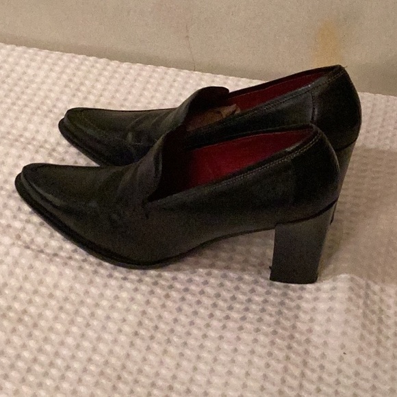 Donal J Pliner black pointed toe high heels loafers slip on loafers # 8N. - Picture 3 of 8